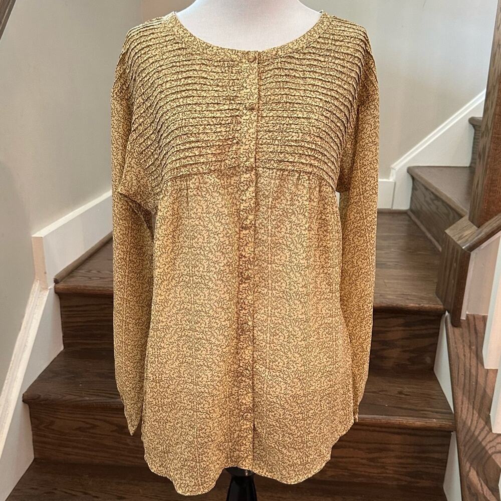 Karen by Simonsen Blouse Size Small  (34) NWT